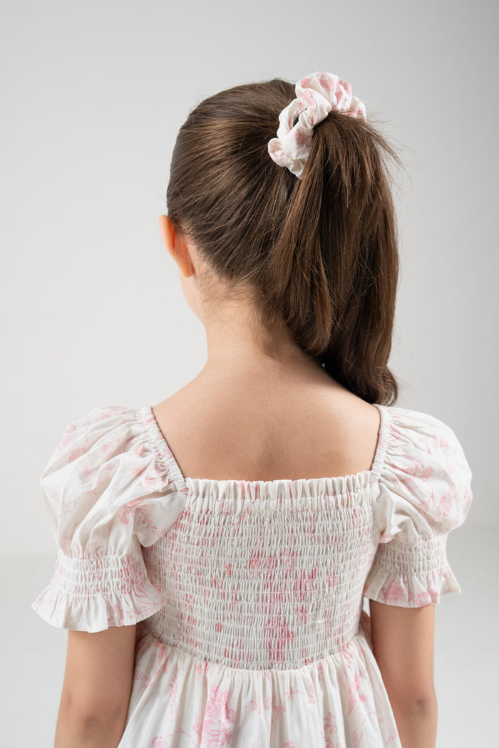 Signature Print Hair Scrunchie – Blossom Pink