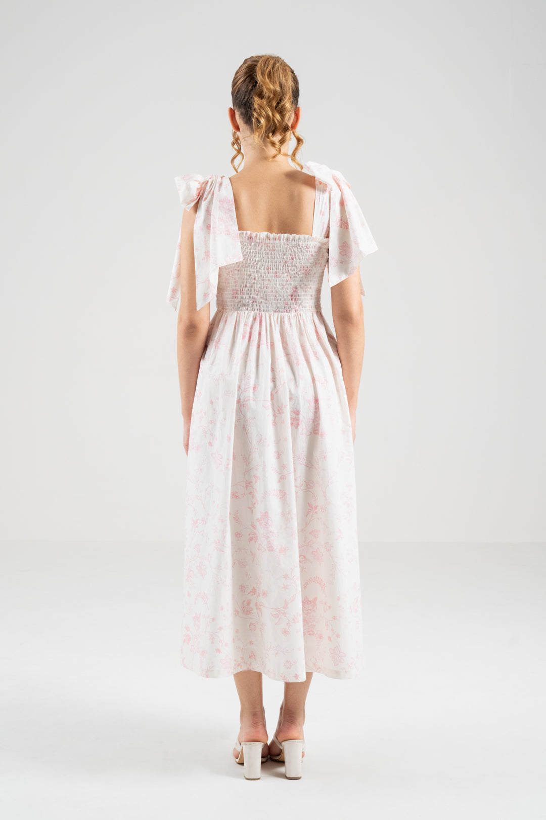 The Signature Bow-Tie Dress – Blossom Pink